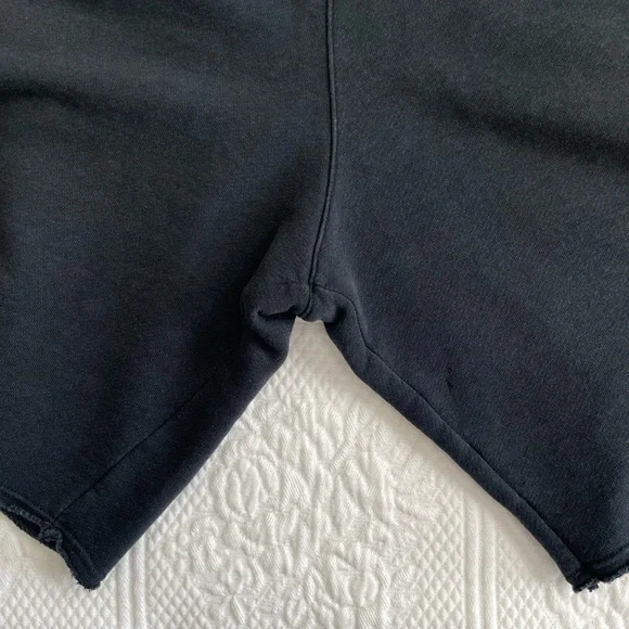 Nike Athletic Catching Air Alumni Fleece Sweat Shorts Men Small Black Neon - Picture 6 of 13